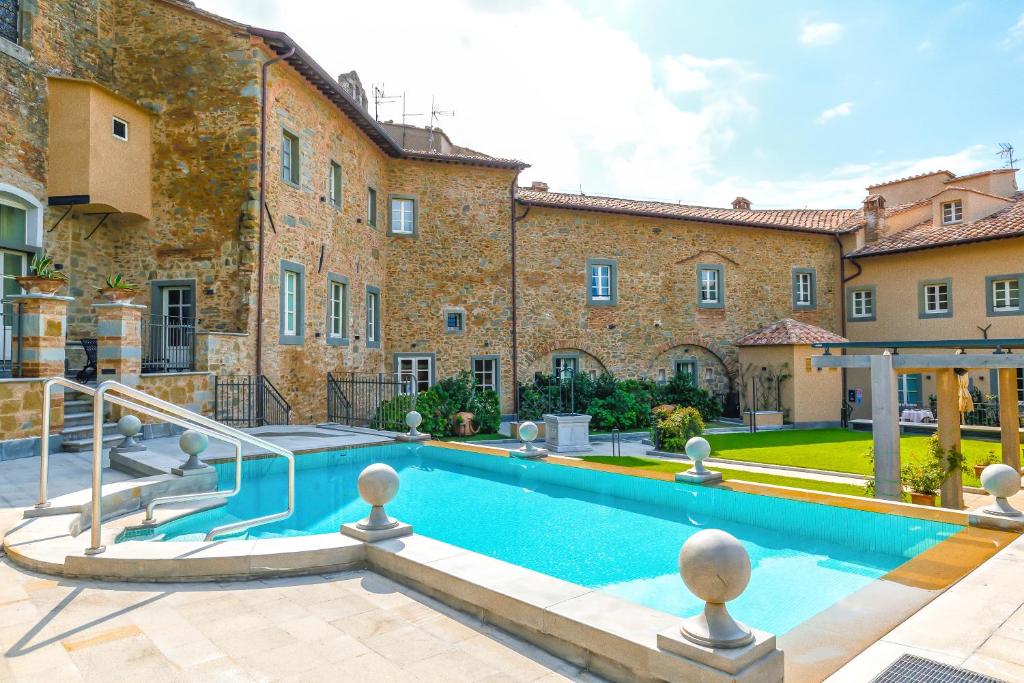 Best villas apartments Cortona