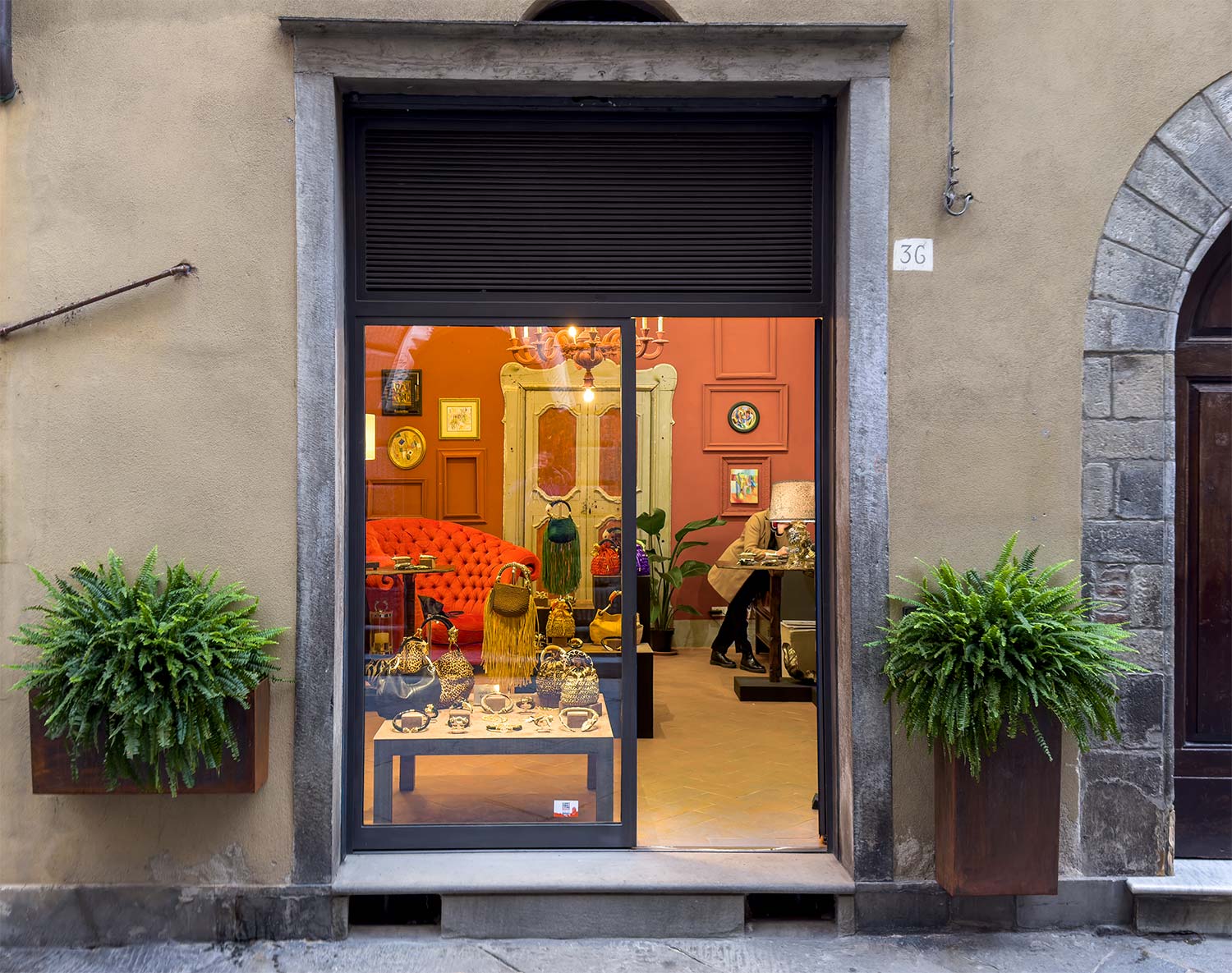 Baboon Shop Cortona